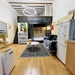 Shanghai Hills & Zinn Happy Family Bnb Near Line1&14 South Huangpi Rd Mid Huaihai Rd