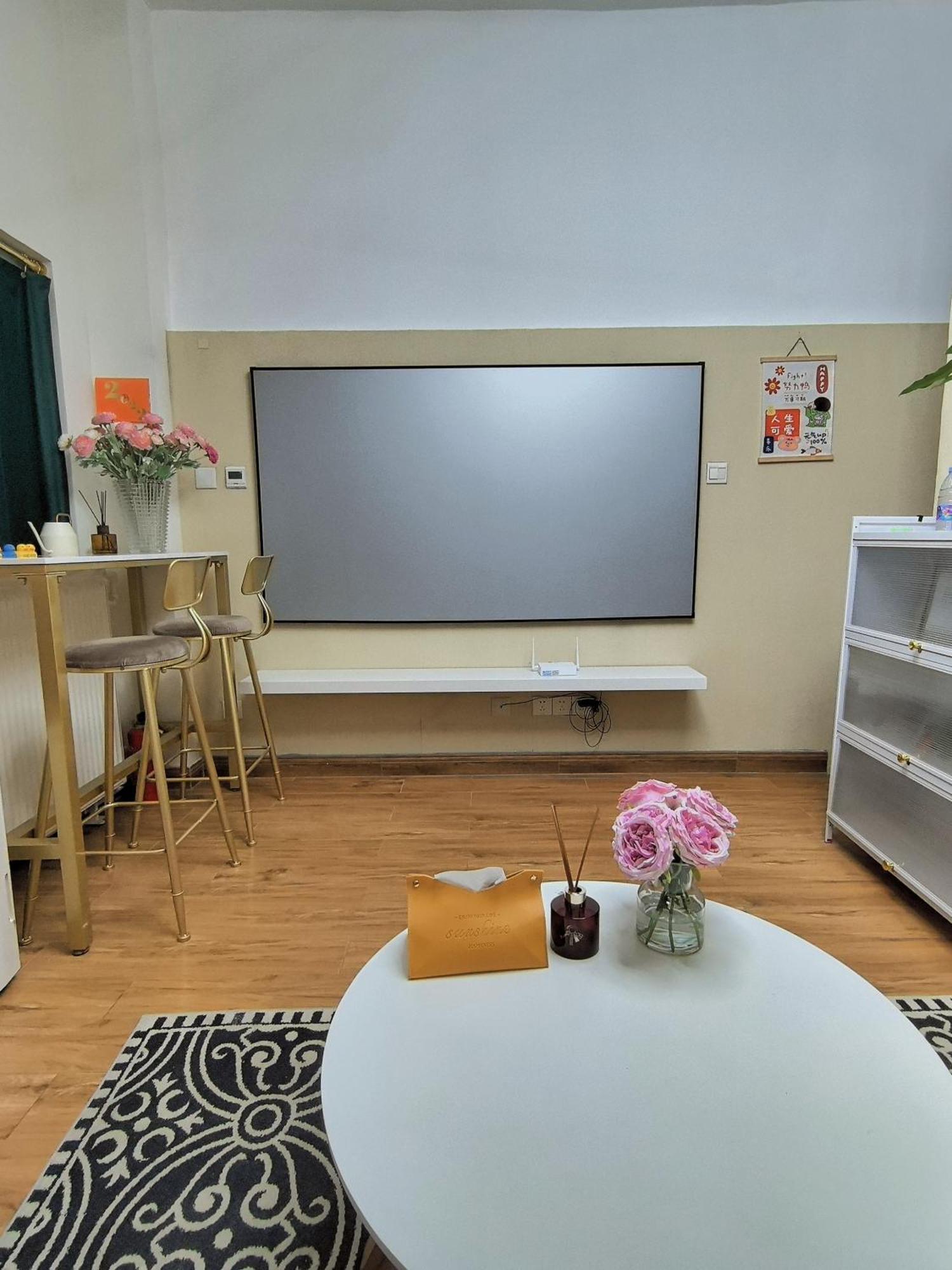 Appartamento Hills & Zinn Happy Family Near Line1&14 South Huangpi Rd Mid Huaihai Rd